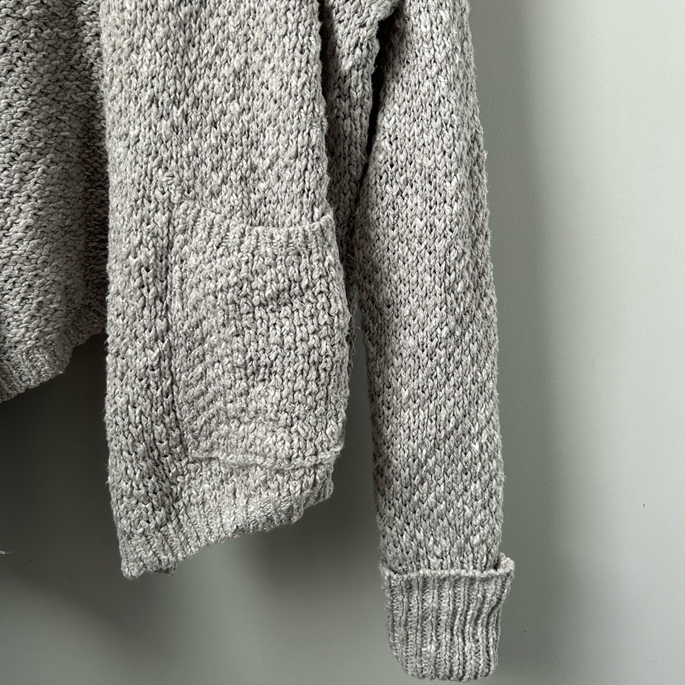 ABERCROMBIE AND FITCH HIGH LOW WOMENS CARDIGAN SZ M - Picture 3 of 4
